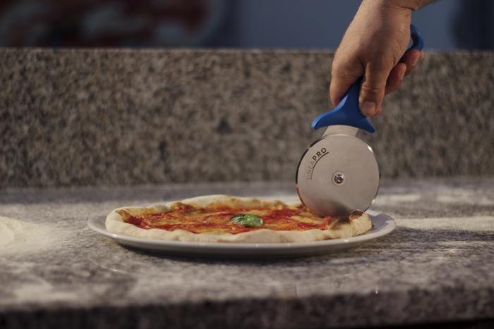 pro linijos picos peilis is Italijos