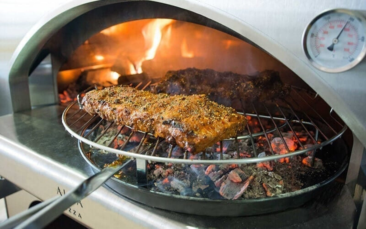 Grila piederums malkas krāsnīm